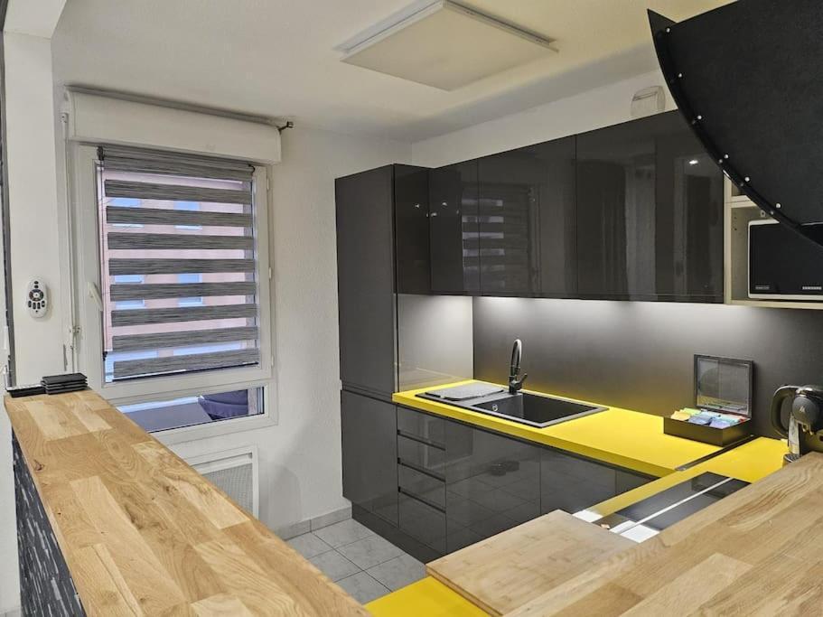 Appartement Cluses Bagian luar foto